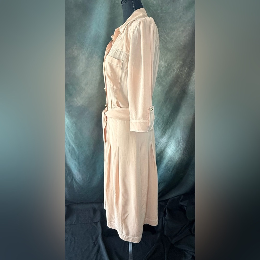 ✨ NWT Marciano by Guess Blush Shirt Dress - Size M✨ - Picture 11 of 16